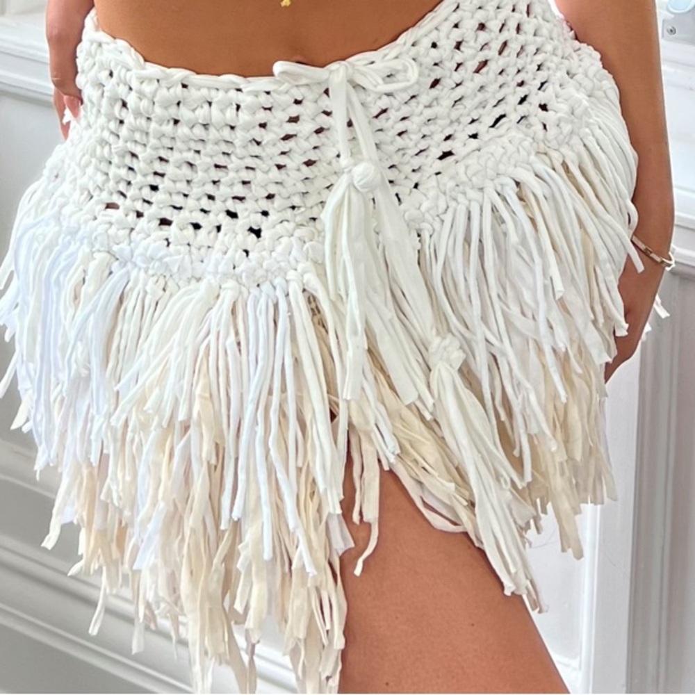 Bobo white cream ultra mini skirt
